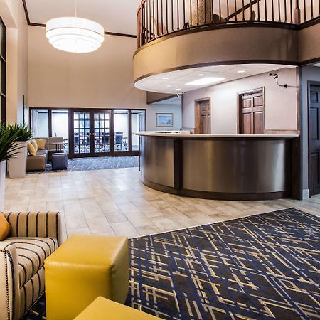 Baymont By Wyndham Madison West/Middleton Wi West Hotel Exterior photo