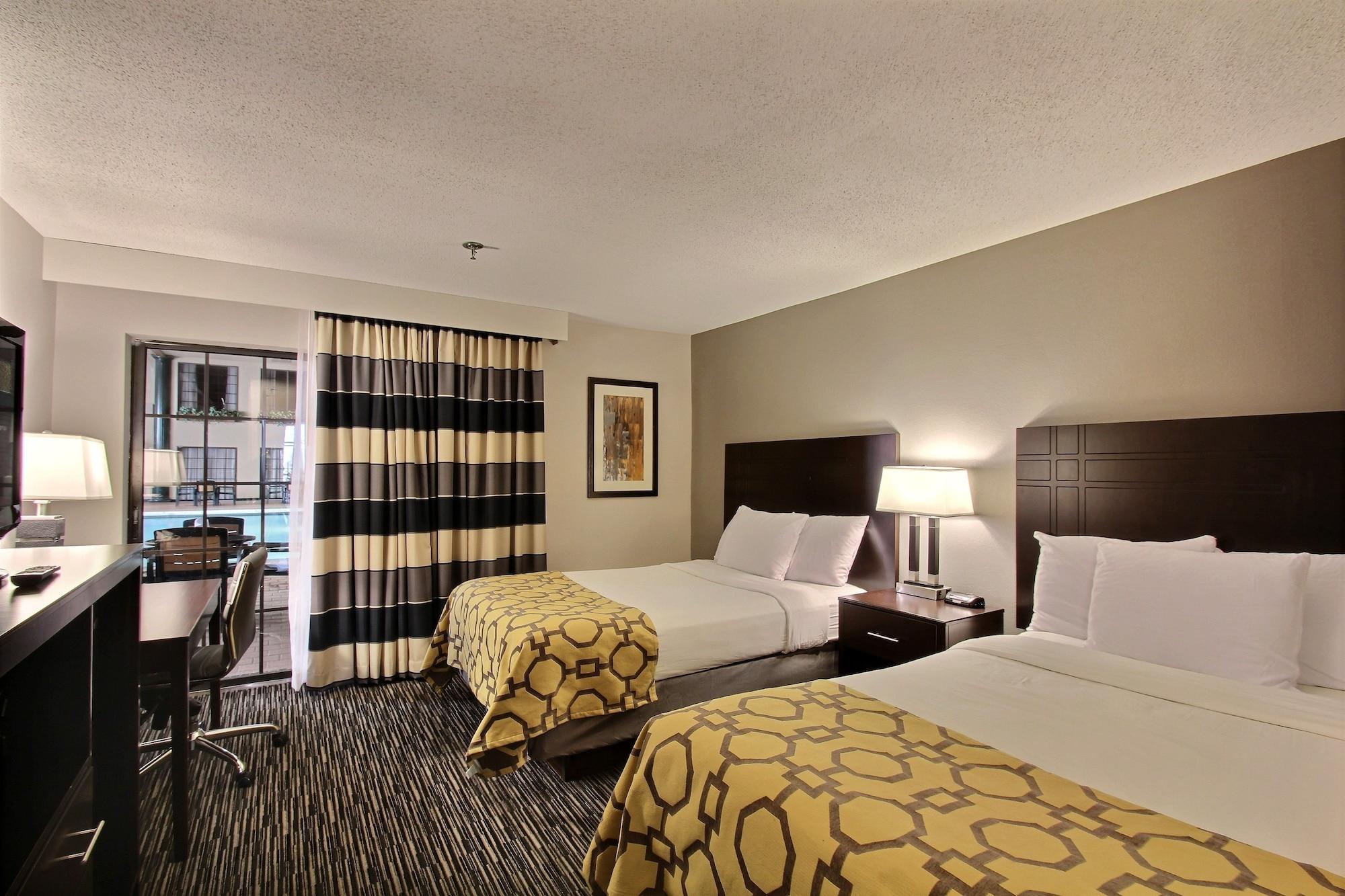 Baymont By Wyndham Madison West/Middleton Wi West Hotel Exterior photo
